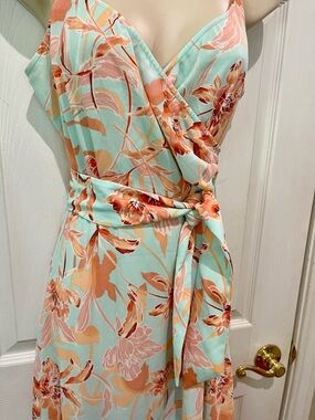 Leith Mint & Peach Floral dress with sash Size S